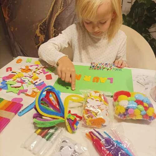 Kruzzel 23655 Creative Art Kit