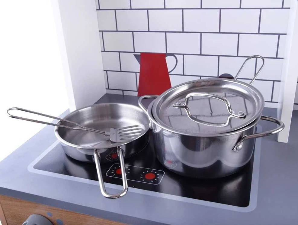Medinė virtuvėlė su priedais Magic