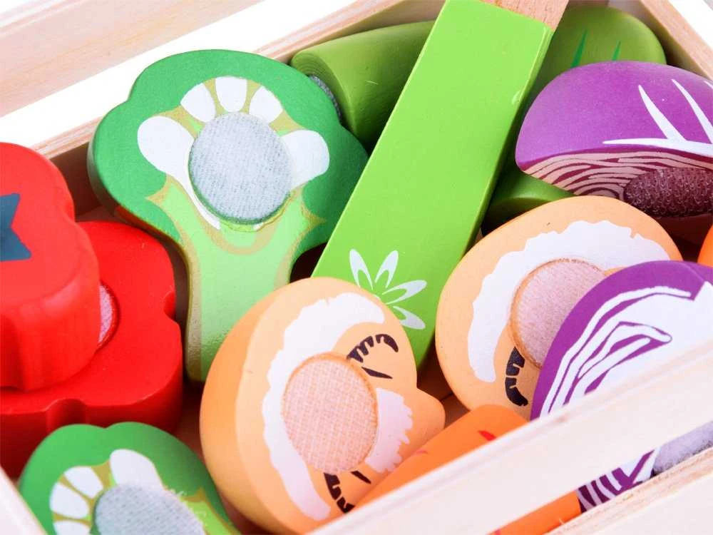 Medinės pjaustomos daržovės BOX