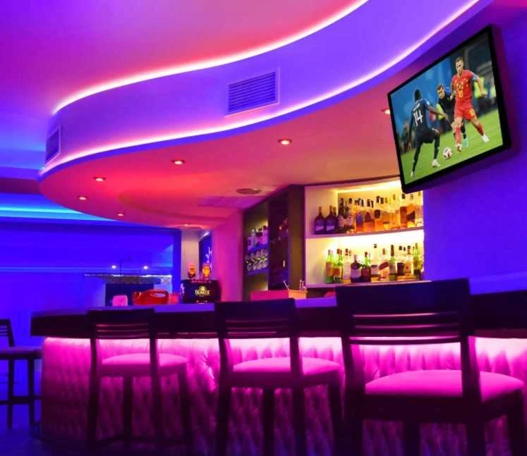 RGB Juosta 5 metrų 300 vnt. LED multichip