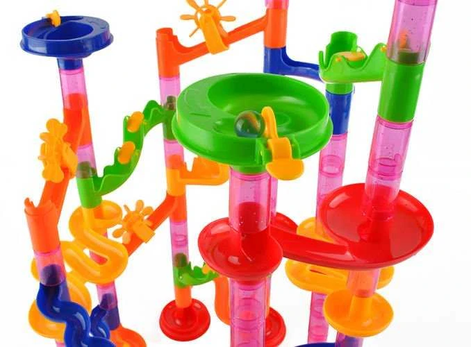 Ramiz Rutuliukų trasa " Marble Run"