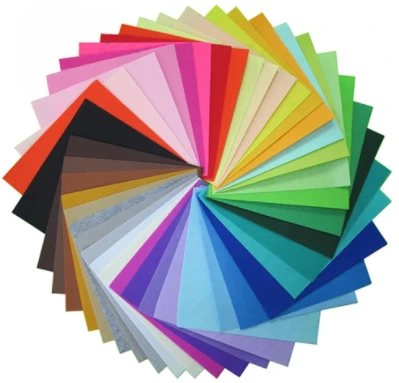RAINBOW Dekoratyvinio veltinio rinkinys 2 mm, 10х10 cm, 40 vnt., Įvairios spalvos