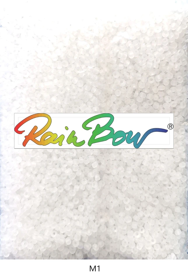Stikliniai apvalūs karoliukai (biseris) Nr. 6/0 RainBow® 500g, spalva M1