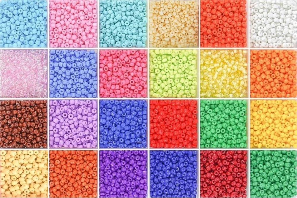 Stiklinių apvalių karoliukų (biserio) 6/0 RainBow® 24 spalvų po 10 g rinkinys, šviesus
