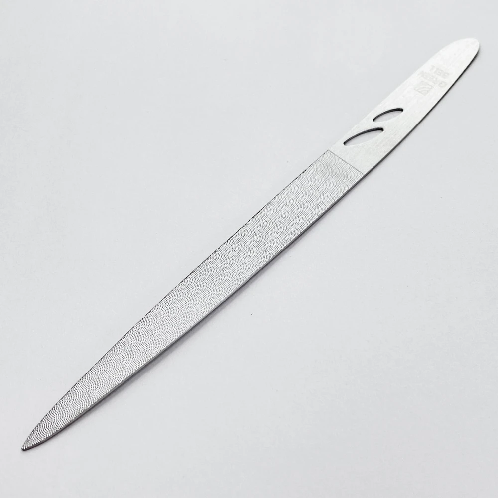 Dvipusė nerūdijančio plieno dildė nagams "Takumi No Waza", G-1041