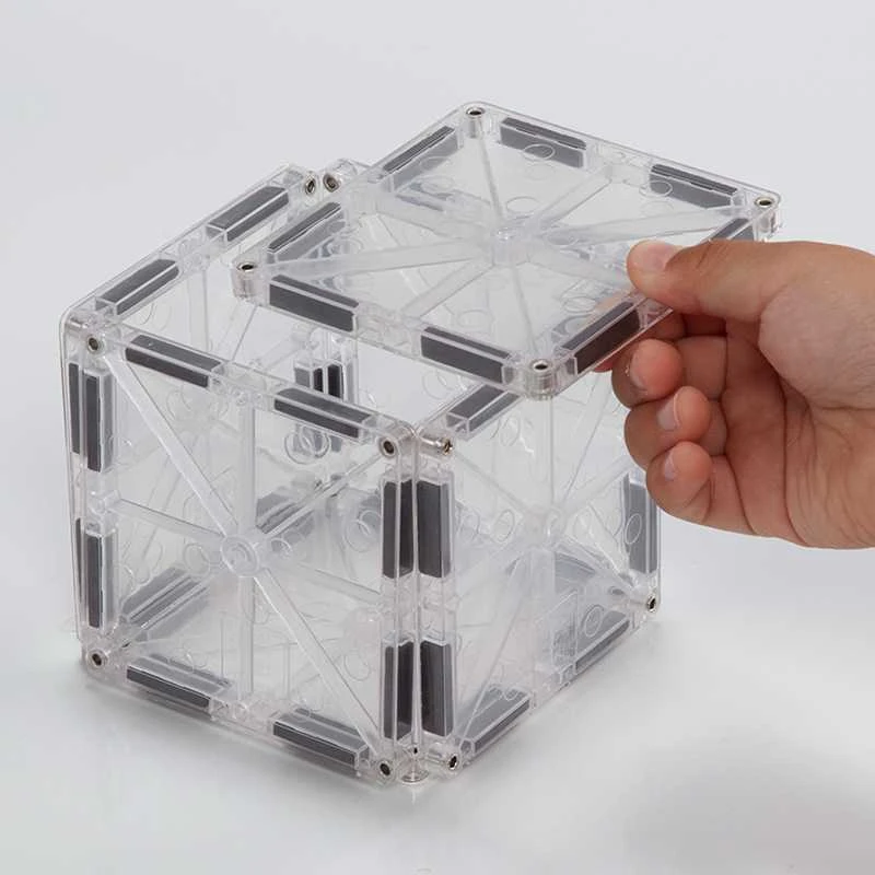 Magnetinis konstruktorius su užduotimis "Pythagoras School Master"