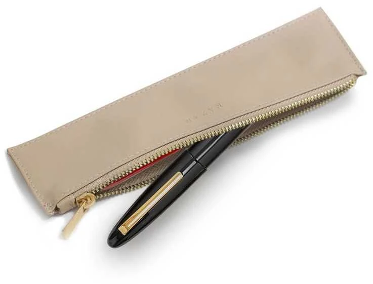 Odinis dėklas rašikliui „Taccia KAZA-E Stationery”, juodas TKE-PC-BK