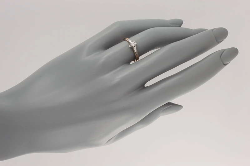 Auksinis žiedas su briliantu Brasco 10717