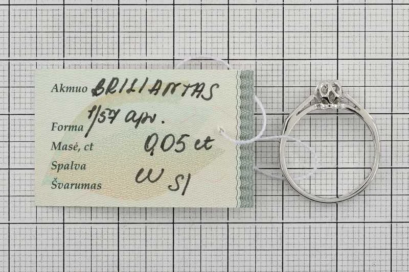 Balto aukso žiedas su briliantu Brasco 7874