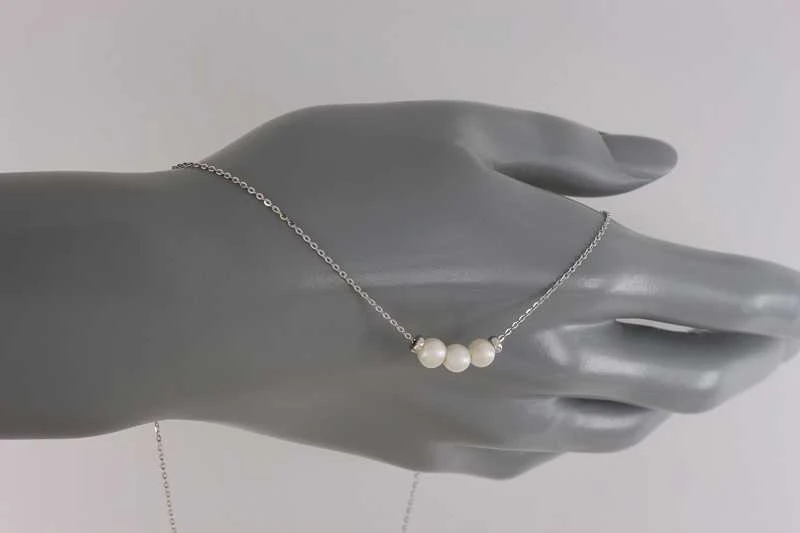 Sidabrinė grandinėlė su perlais Brasco 55699