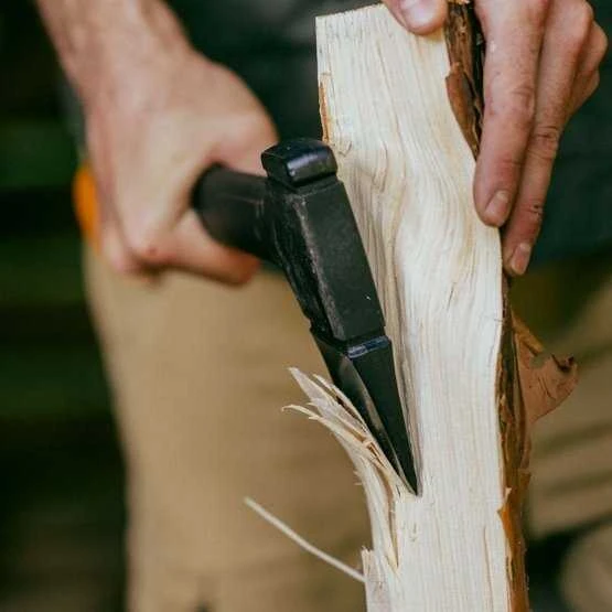 Fiskars X-series X18 universalus kirvis S