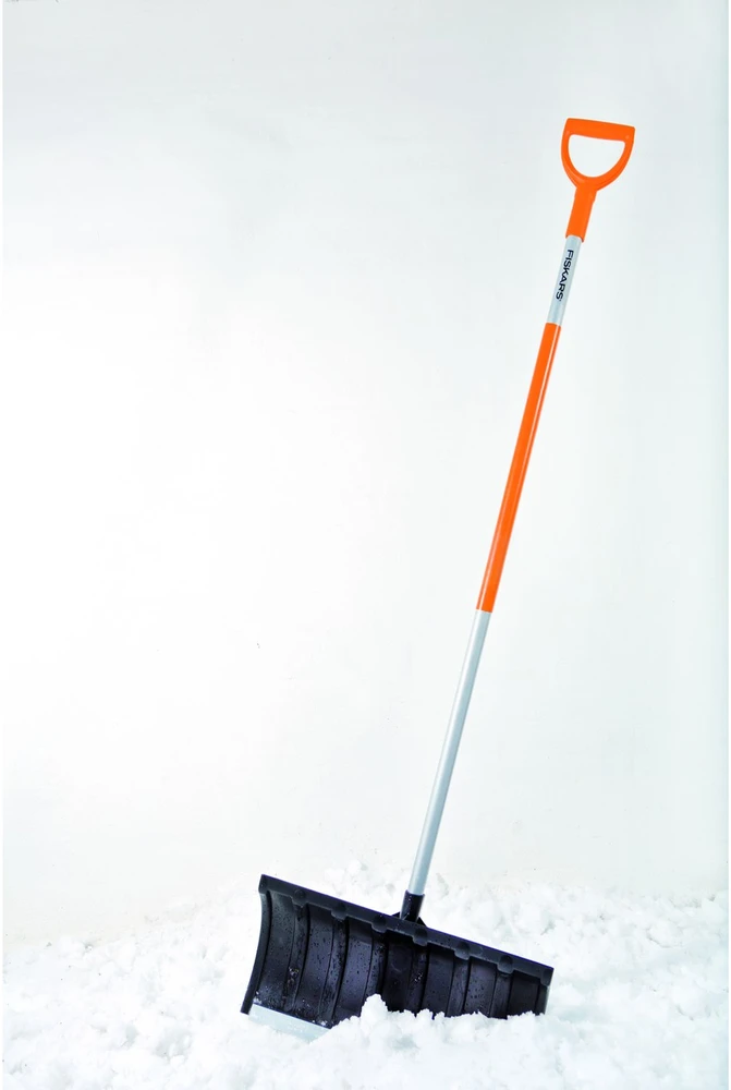 Fiskars X-series™ Sniego kastuvas