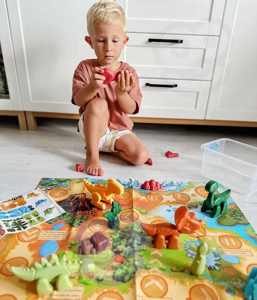 WOOPIE Konstrukcinis Rinkinys 2-in-1 Stalo Žaidimas Dinozaurai + Kauliukas 46 vnt.