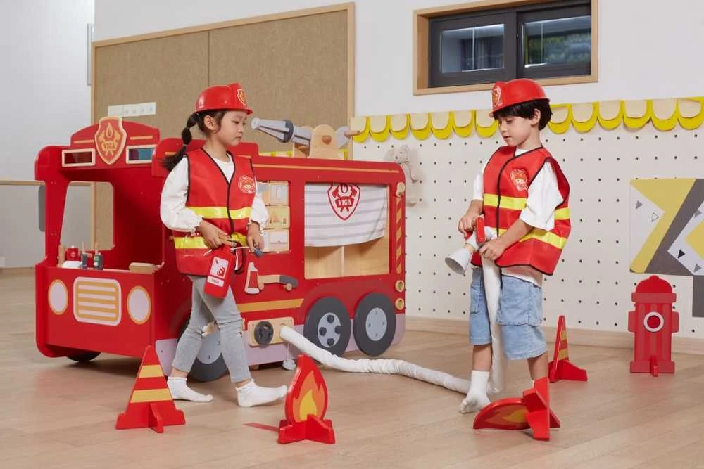 Viga Toys Didelis medinis gaisrinės automobilis VIGA Montessori vaikų žaidimams