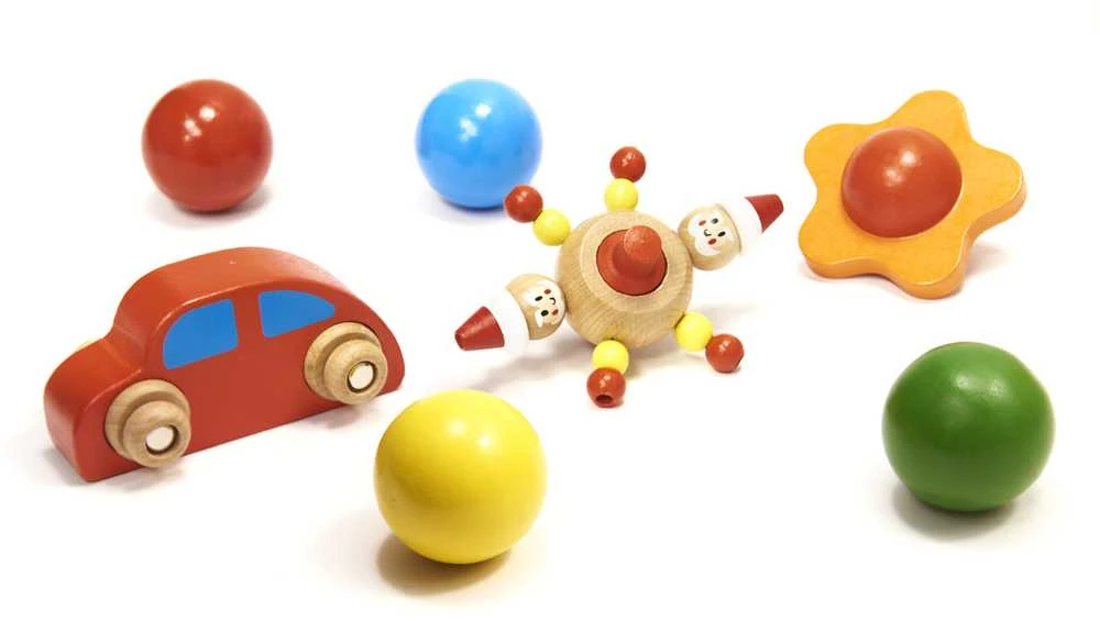 Ikonka Medinis Montessori kamuoliukų takas XXL