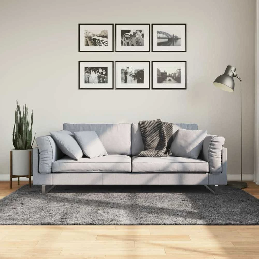 Kilimas HUARTE, antracito, 140x200 cm, trumpi šereliai