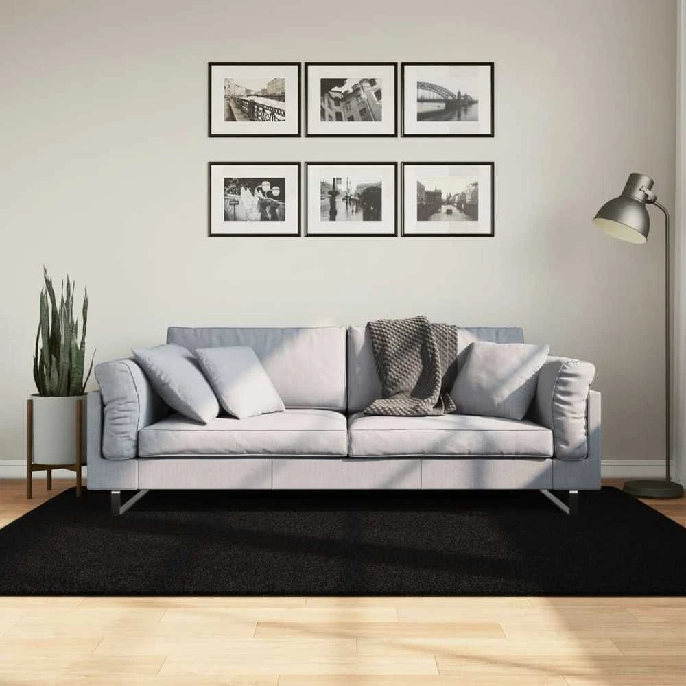 Kilimas HUARTE, juodas, 140x200cm, trumpi šereliai