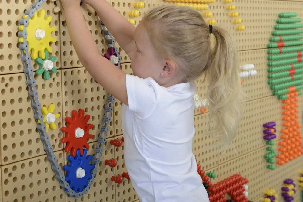 MASTERKIDZ Sieninė lentelė Sukurk savo mechanizmą