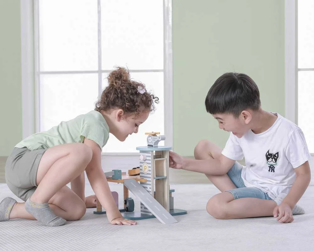 Viga Toys Medinė Garažas su Helikopteriu ir Automobiliais