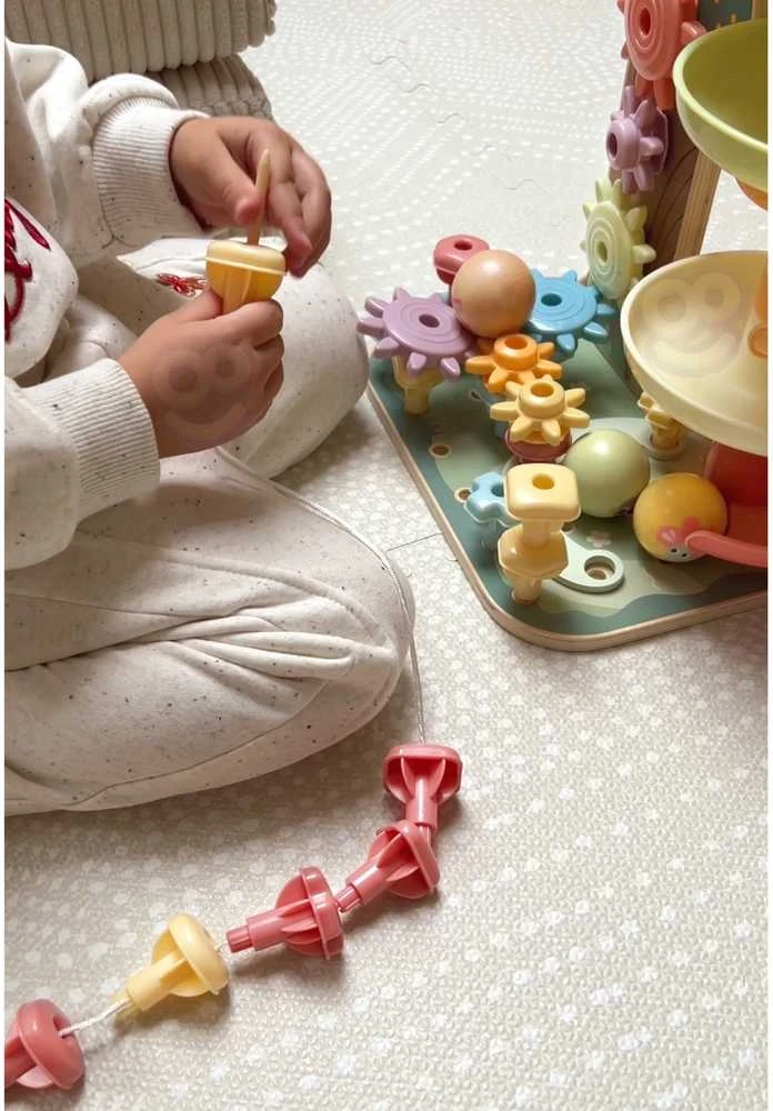Medinis Montessori aktyvių veiklų medelis – kulodromas 4in1 WOOPIE Žalias