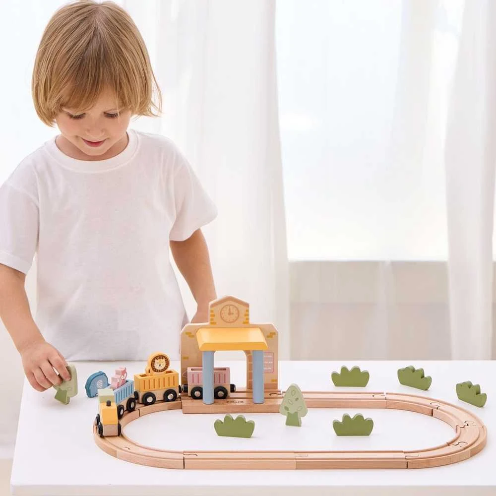 Viga Toys PolarB Medinis Geležinkelio Rinkinys 30 vnt.