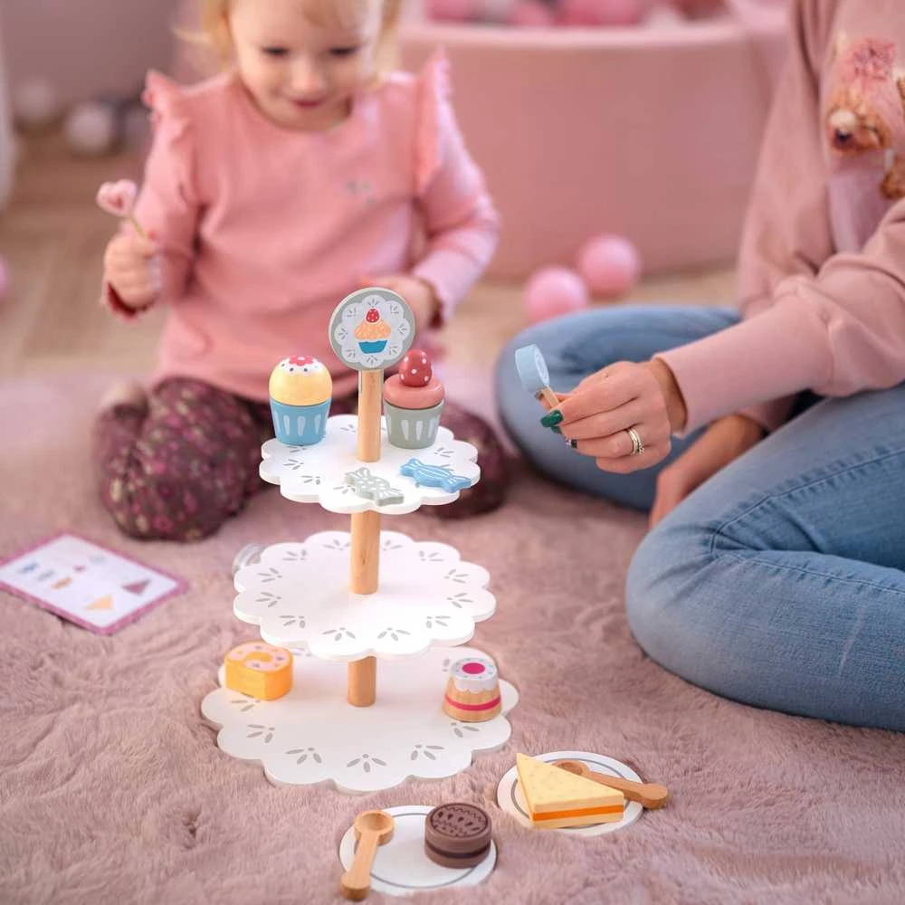 Tooky Toys Medinis trijų aukštų saldumynų stovas su keksiukais TOOKY TOY