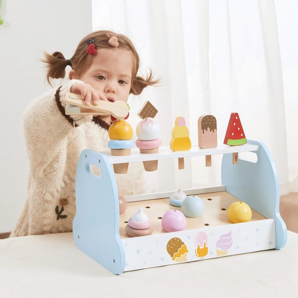 WOOPIE ūkio žirgų figūrėlių rinkinys Little Farmer 11 vnt. su priedais