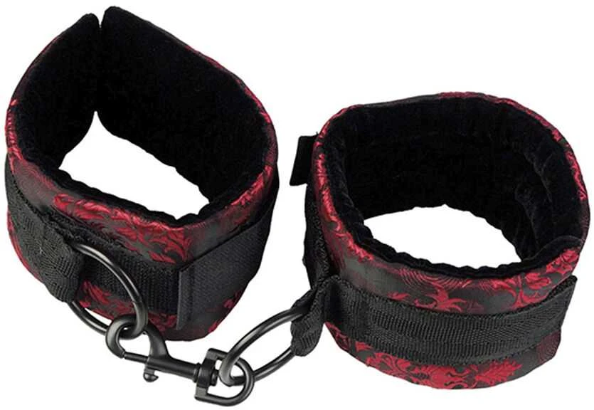 Calexotics Kajdanki-SCANDAL UNIVERSAL CUFFS