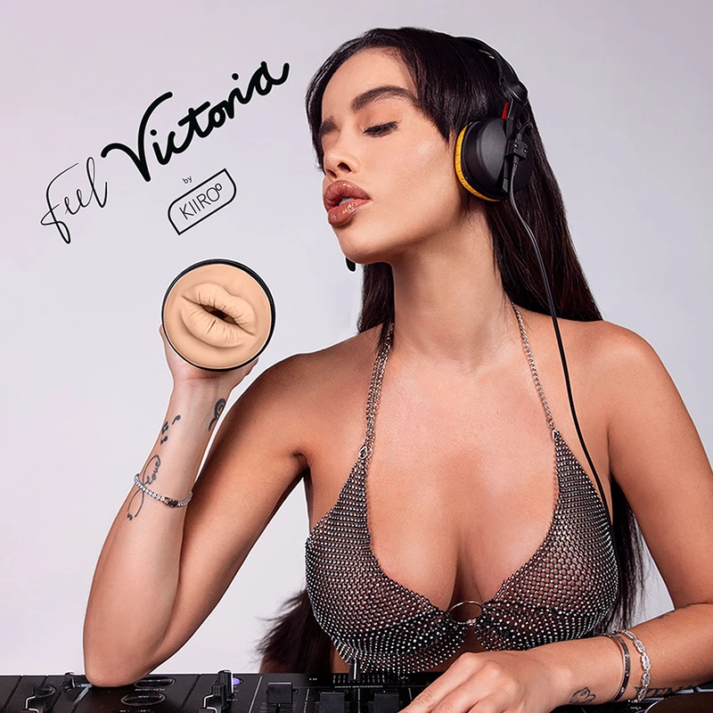 Kiiroo FeelVictoria June Mouth
