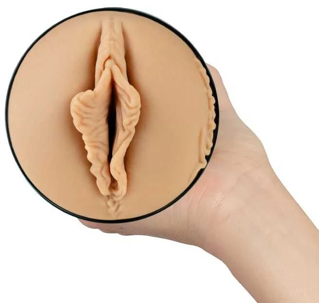 Kiiroo Pajuskite Victoria June PBC