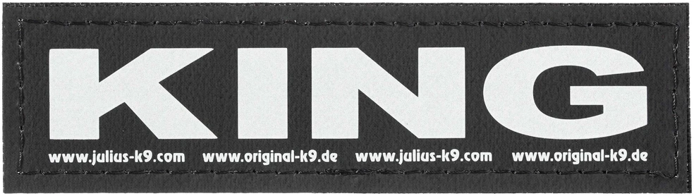 Julius-K9 King dėklo rinkinys – patvarūs lipukų, vardų ženkleliai, mažas dydis, 2 vnt.