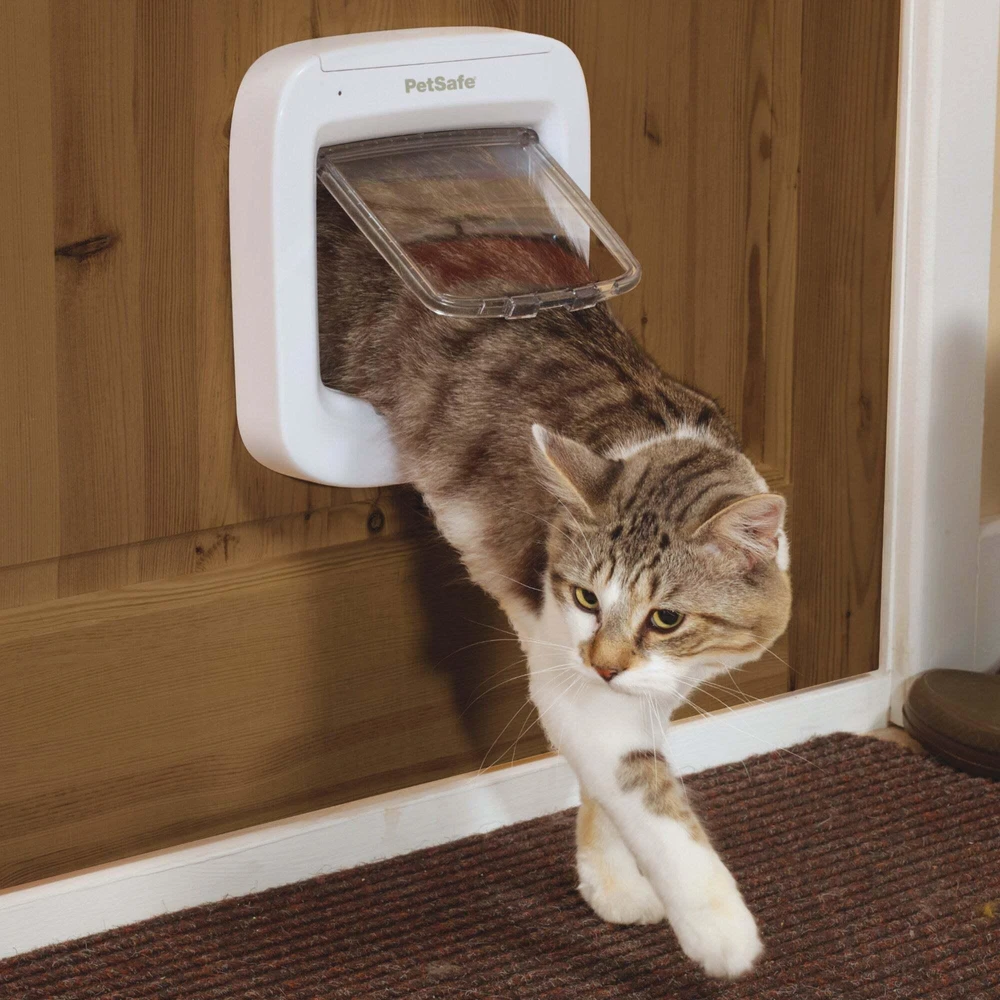 „PetSafe“ mikroschemų katės durelės – automatinis ir rankinis įėjimas, saugios baltos durys