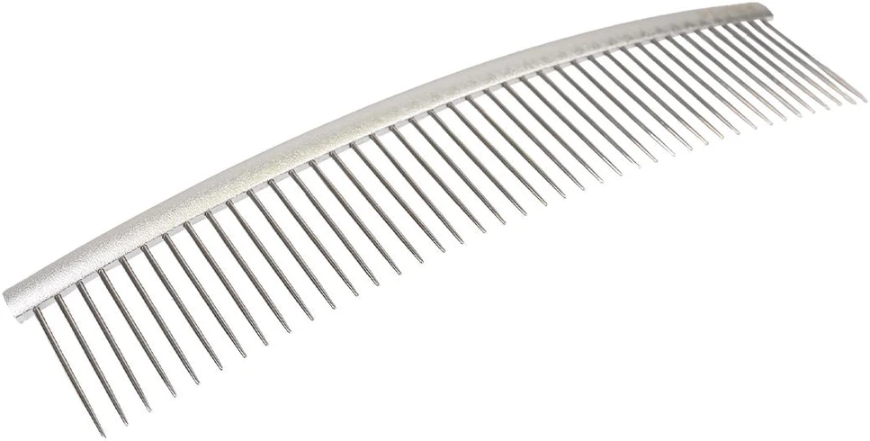 Show Tech Featherlight Curved šukos 25 cm – Itin lengvos, ergonomiškos, skirtos nepriekaištingai kailio apdailai
