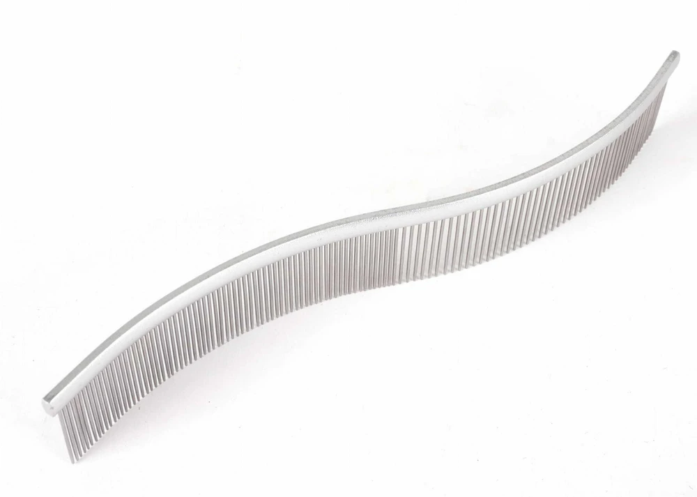 Show Tech+ Featherlight Swirl Combi Šukos – Lengvo dizaino, 25 cm bendro ilgio