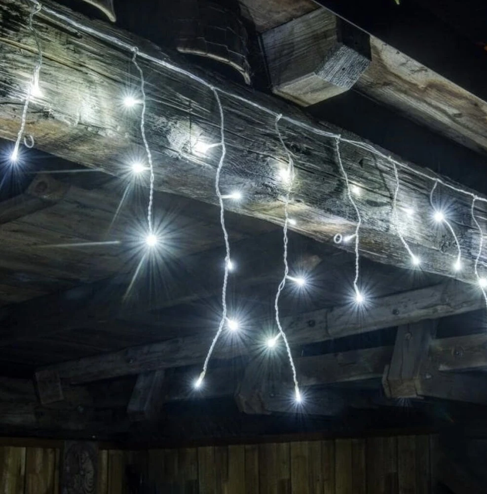 LED girlianda šviečiantys lauko varvekliai, 500LED, 25 metrų ilgio, šaltai baltos spalvos flash