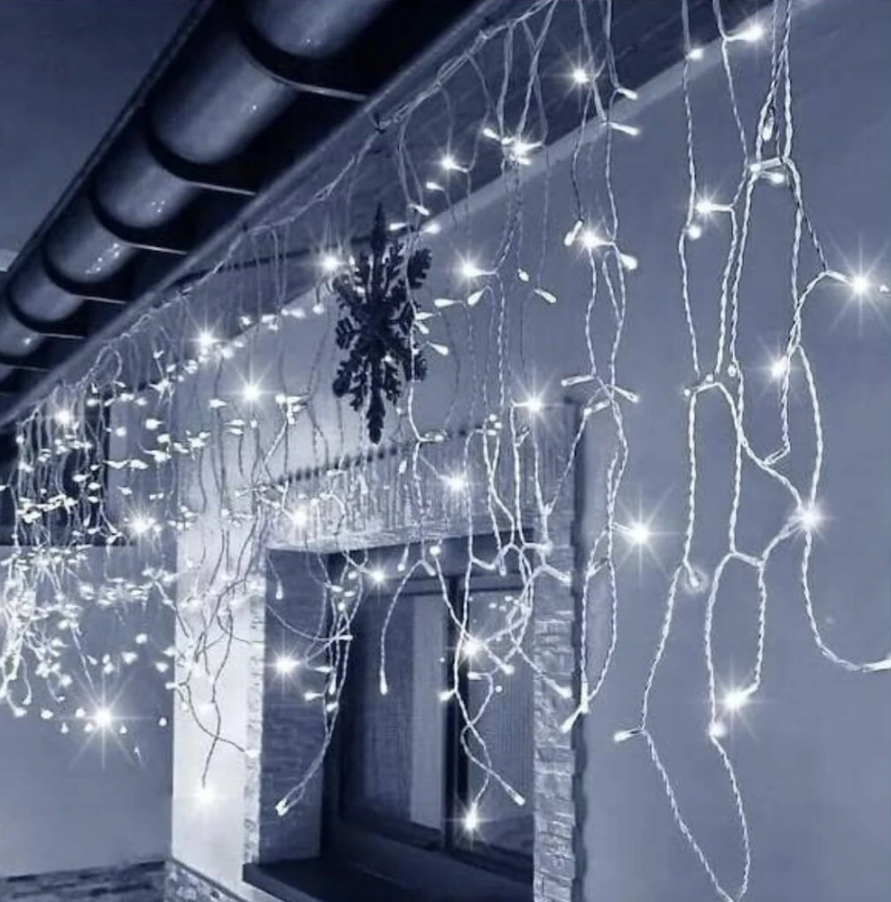 LED girlianda šviečiantys lauko varvekliai, 500LED, 25 metrų ilgio, šaltai baltos spalvos flash