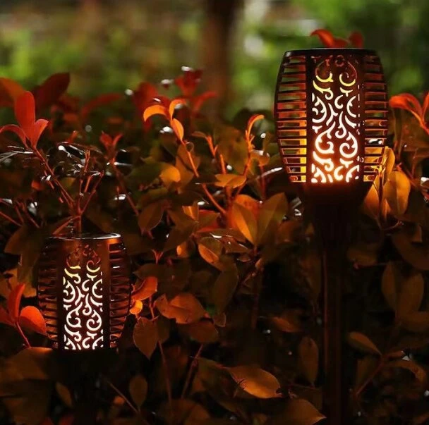 LED Sodo šviestuvai su ugnies imitacija, 4 vnt., 51cm, spalva: juoda