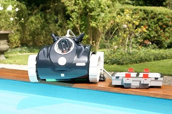 Automatinis baseino valymo robotas Juodas CORAL