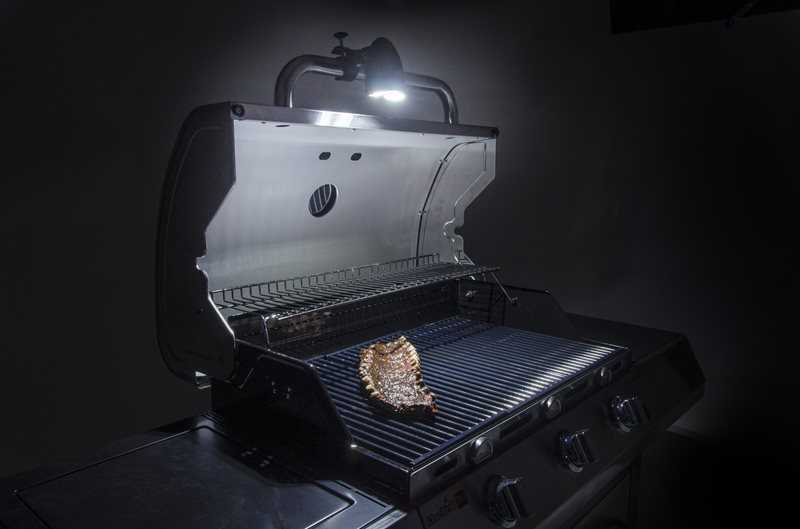 LED šviestuvas Char-Broil