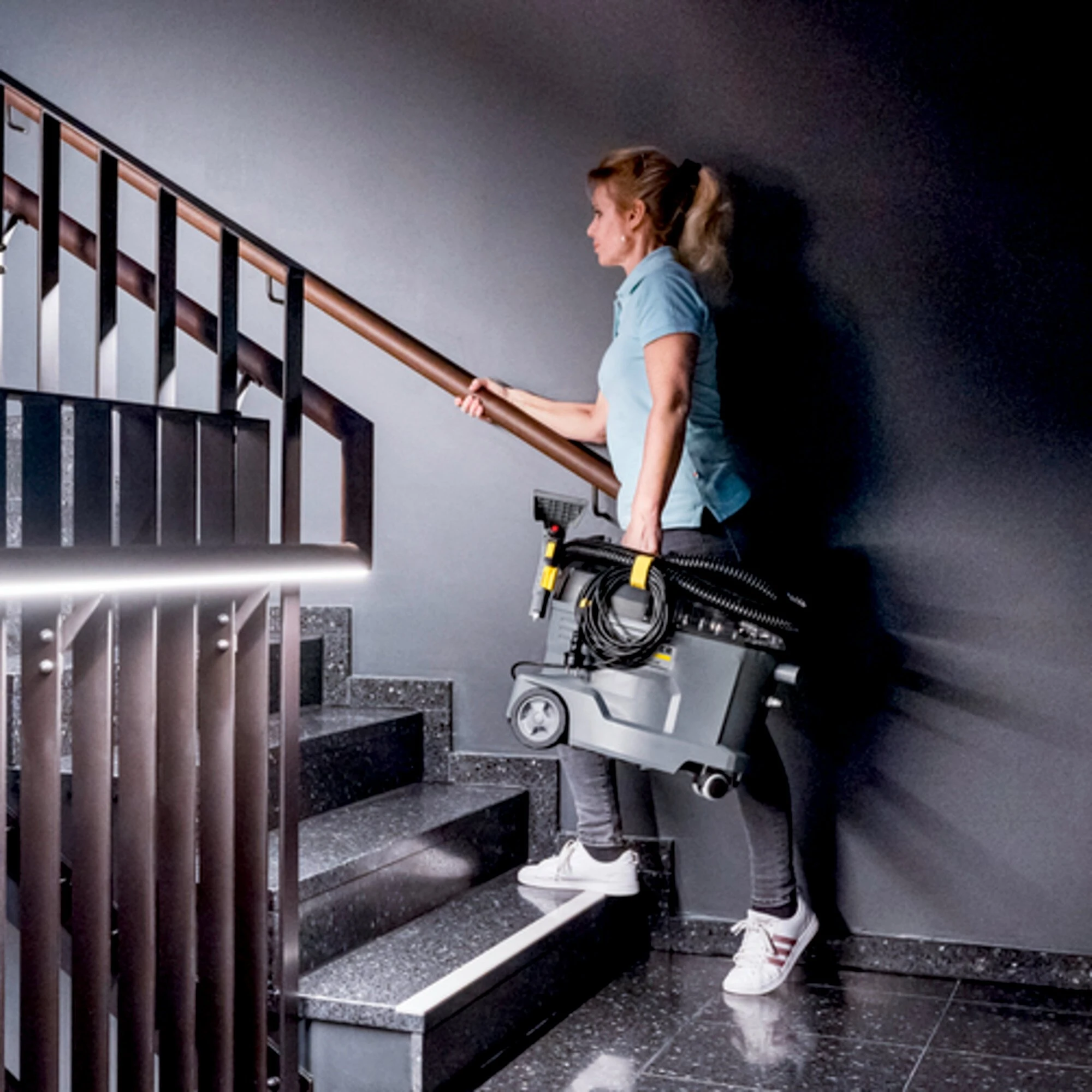 Karcher Puzzi 8/1 & Karcher RM760 aprašymas - Prekės nuotrauka