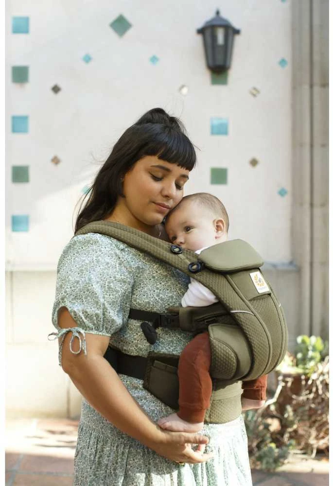 ERGOBABY nešioklė OMNI BREEZE, alyvuogių žalios spalvos, BCZ360POLIVE