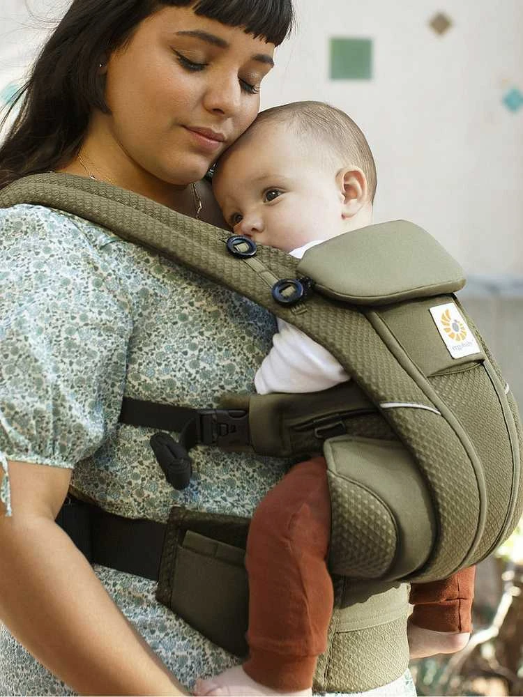 ERGOBABY nešioklė OMNI BREEZE, alyvuogių žalios spalvos, BCZ360POLIVE