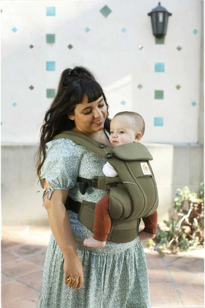 ERGOBABY nešioklė OMNI BREEZE, alyvuogių žalios spalvos, BCZ360POLIVE