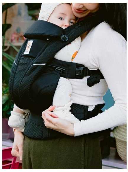 ERGOBABY nešioklė OMNI BREEZE, juodos spalvos, BCZ360PONYX