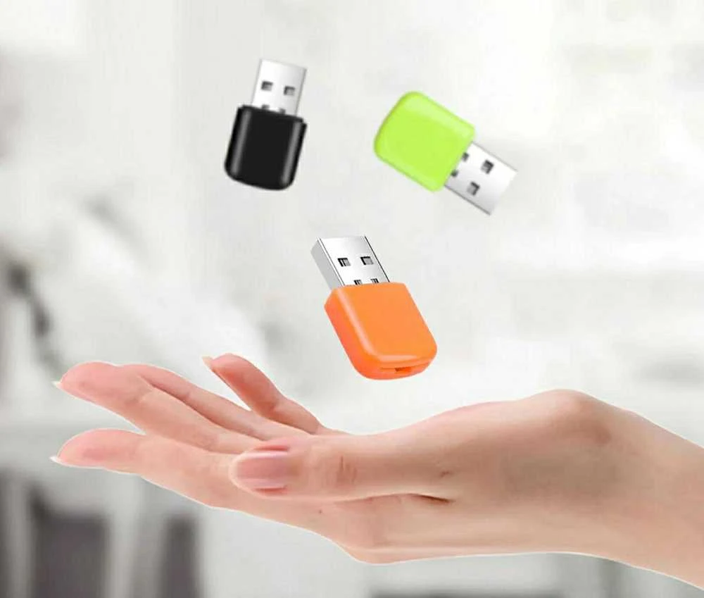 Pololu Kortelių skaitytuvas AK242A - Micro SD atminties kortelių skaitytuvas