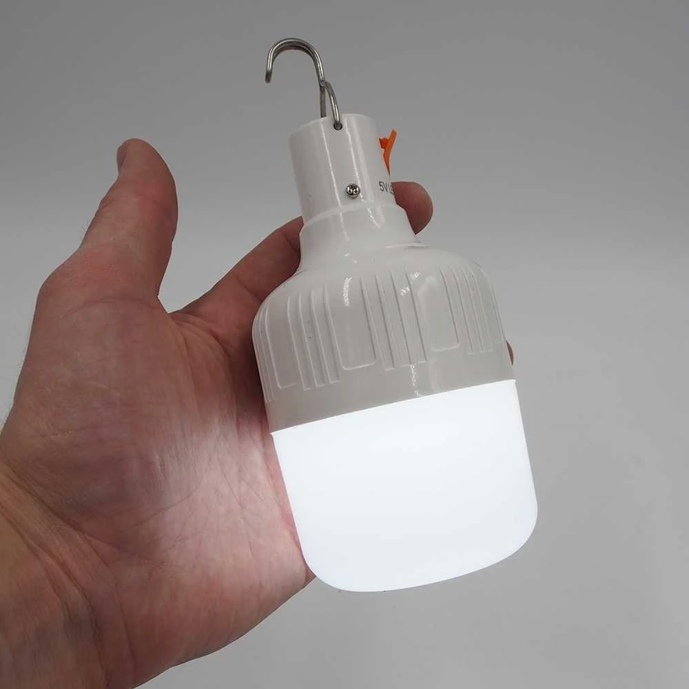 Pakabinamas šviestuvas Universalus LED šviestuvas