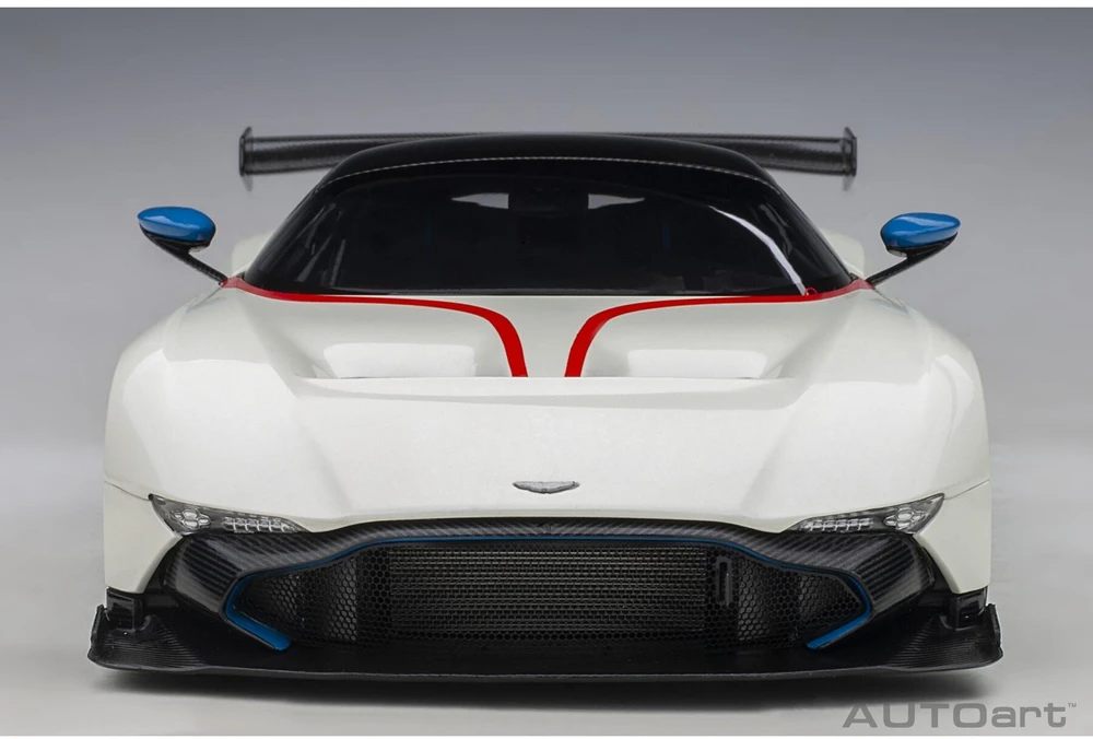 Auto Art Aston Martin Vulcan, 2015 - 1:18 AutoArt
