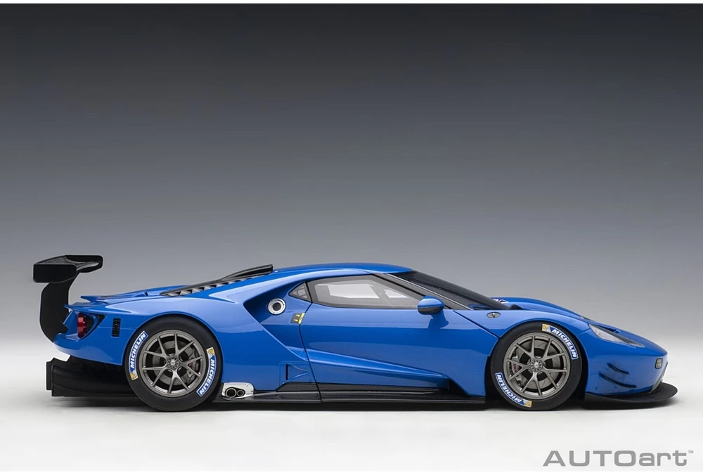 Auto Art Ford GT Le Mans Plain Body Version, 2018 - 1:18 AutoArt