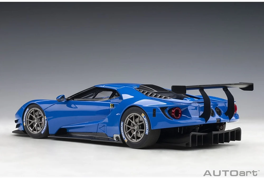 Auto Art Ford GT Le Mans Plain Body Version, 2018 - 1:18 AutoArt