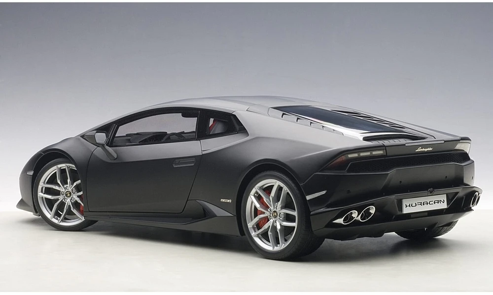 Auto Art Lamborghini Huracan LP610-4, 2014 - 1:12 AutoArt
